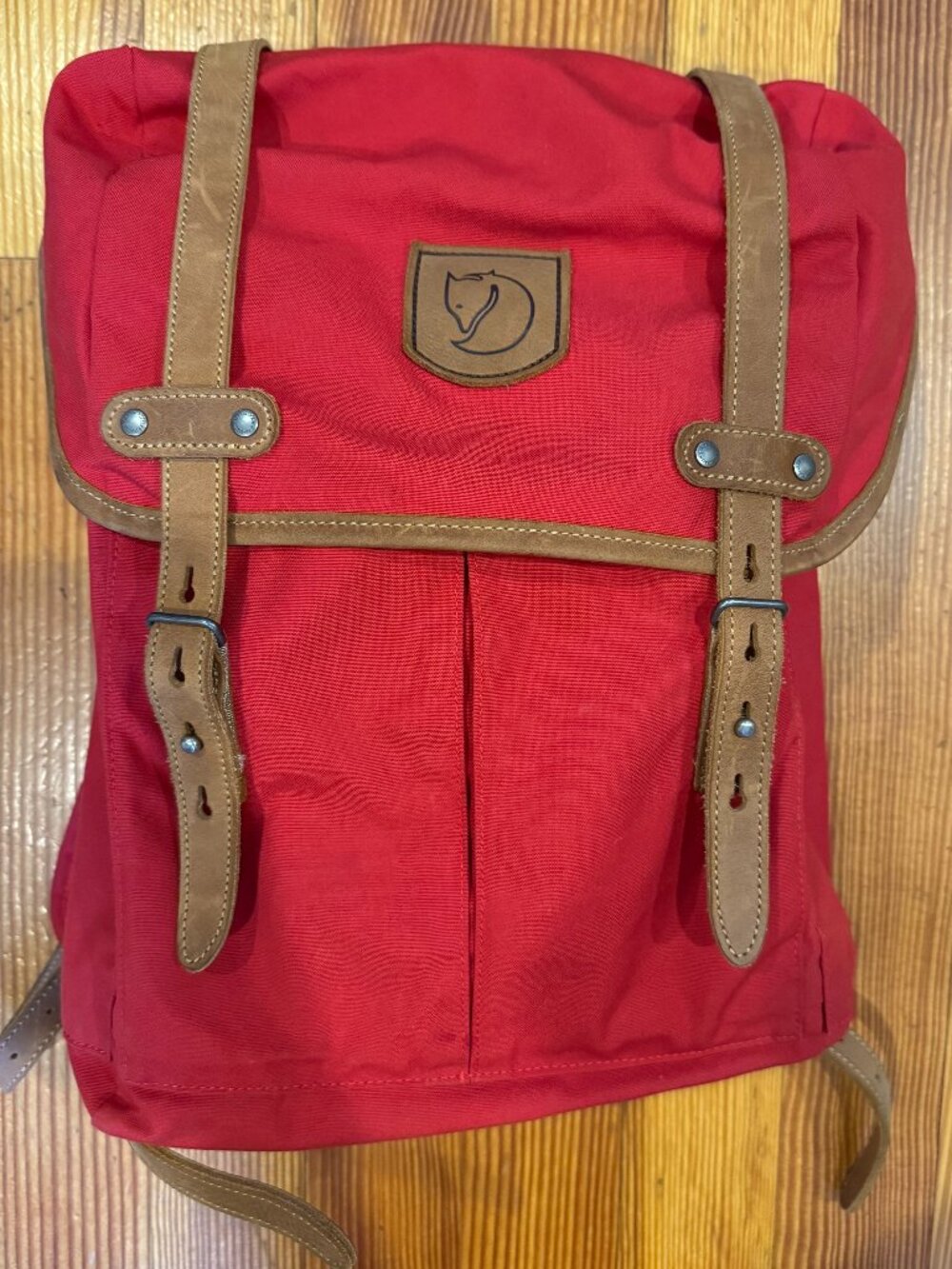 Fjallraven RUCKSACK  Red - Rare - excellent condition